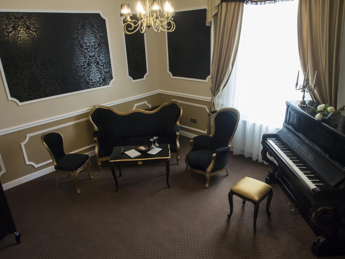 Maison Elysee Sibiu Eksteriør billede